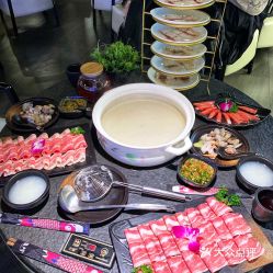 龍門(mén)養(yǎng)心粥火鍋 精品雪花肥牛口味評(píng)測(cè)與用戶(hù)評(píng)價(jià)